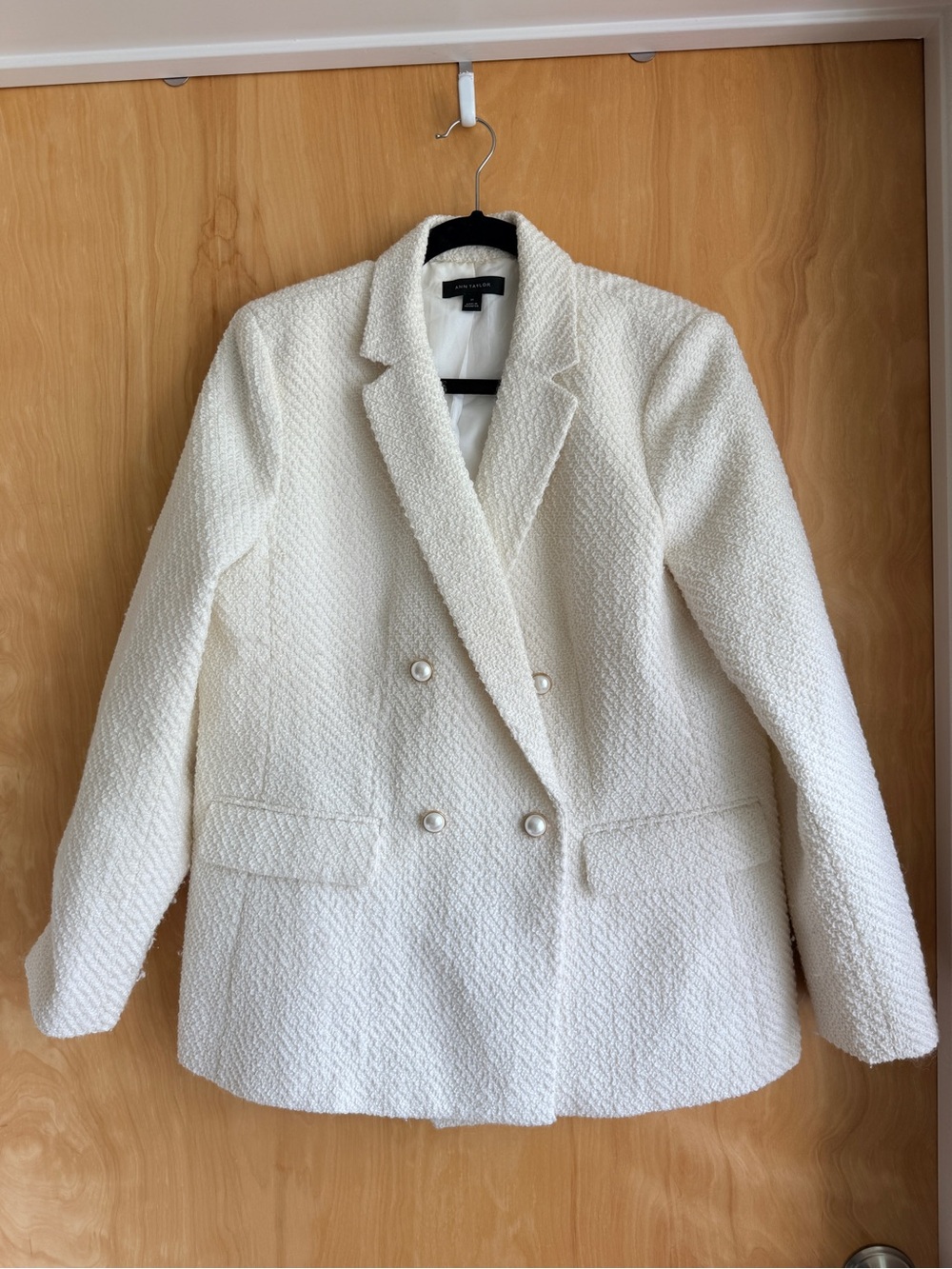Ann Taylor Cream Double-Breasted Bouclé Blazer